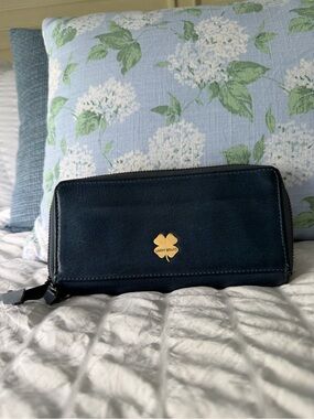 Lucky brand zip around wallet